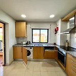 Modern 3 With Pool By Homing 알부페이라