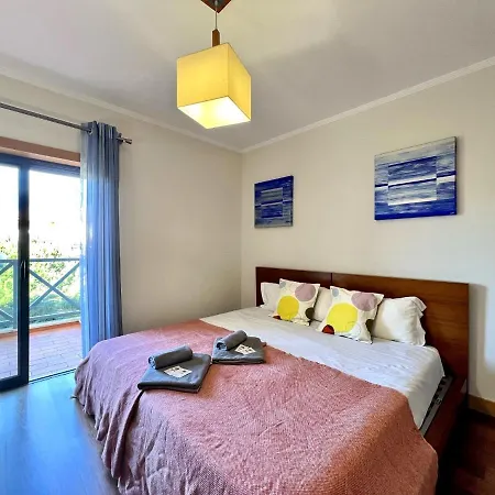 Modern 3 With Pool By Homing Apartment