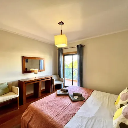 Apartment Modern 3 With Pool By Homing *