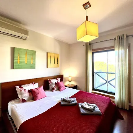 Modern 3 With Pool By Homing Apartment *