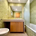 Appartamento Modern 3 With Pool By Homing