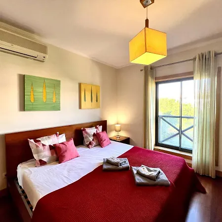 Апартаменты Modern 3 With Pool By Homing Албуфейра