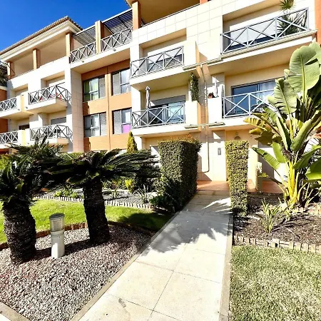 Modern 3 With Pool By Homing *